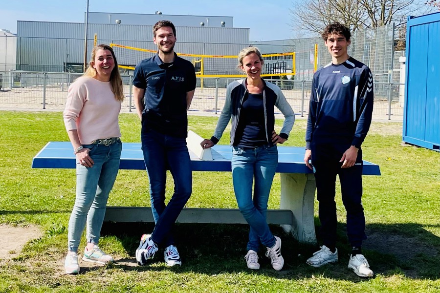 Coaches Gli Deventer