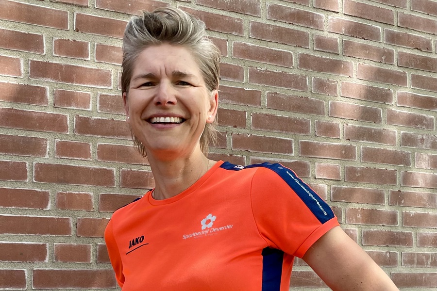Wijkmakelaar Chantal Herms van Sportbedrijf Deventer